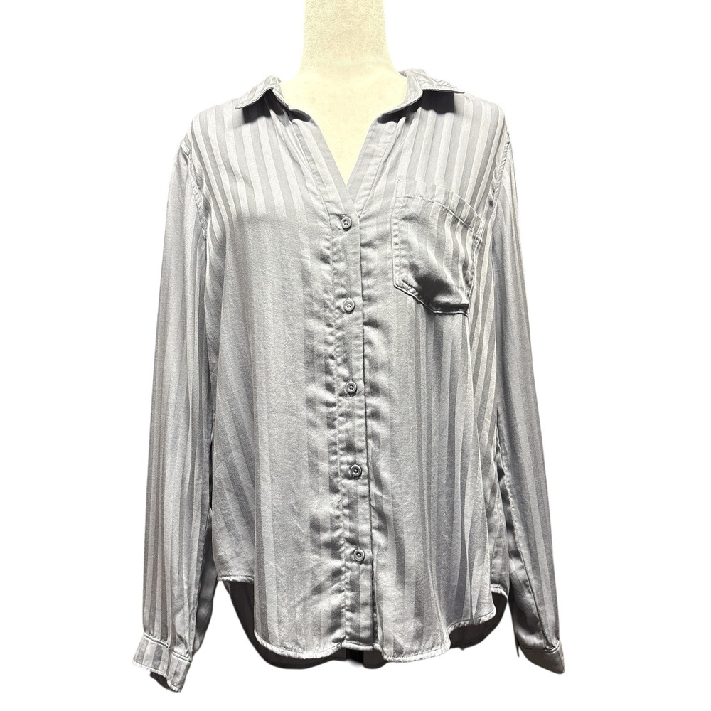 Cloth & Stone Anthropologie Grey Striped‎ Button Down Shirt Long Sleeve Large